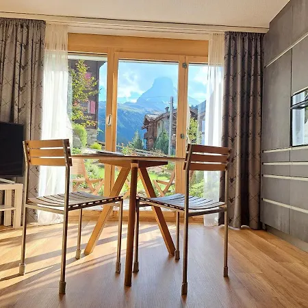 Well Located In - Matterhorn Views شقة زيرمات